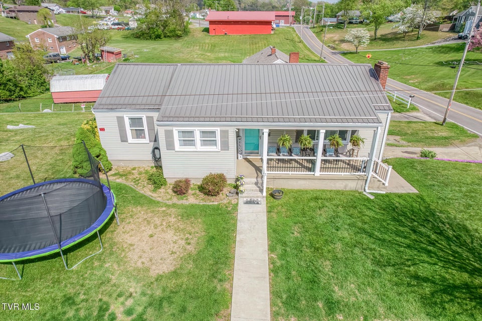 Photo #3: 1605 Blackmore Street