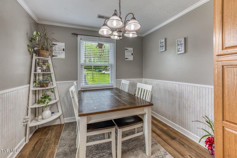 Photo #17: 1605 Blackmore Street