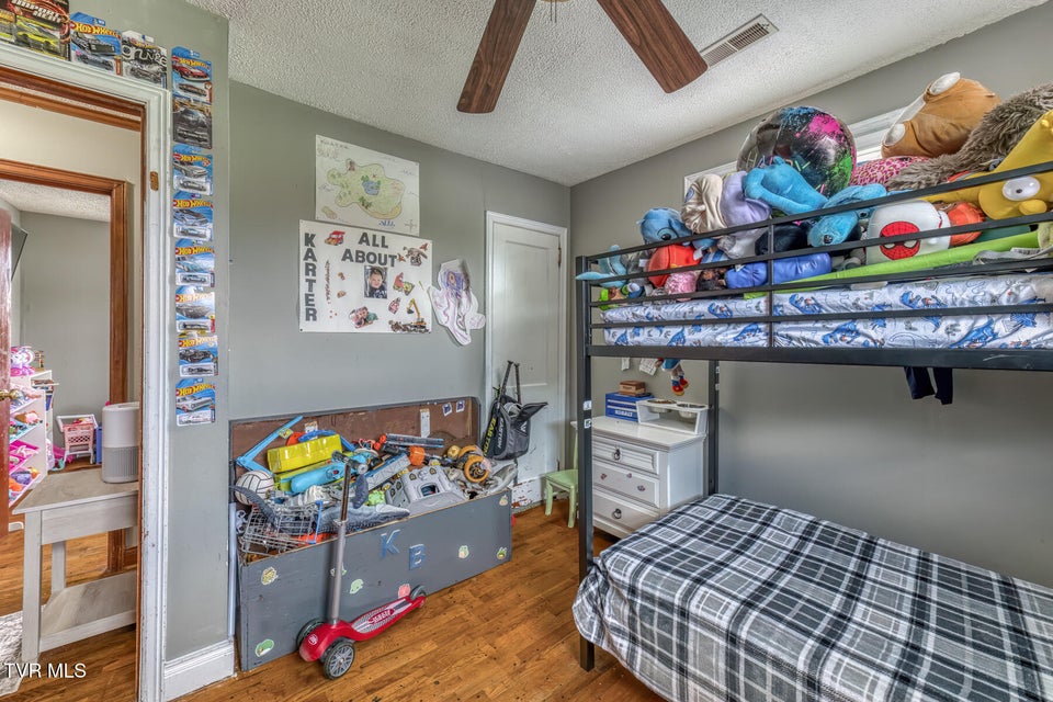 Photo #24: 1605 Blackmore Street