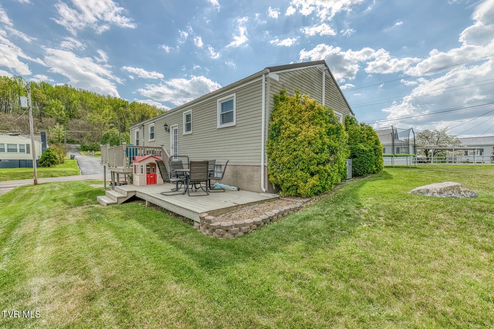 Photo #32: 1605 Blackmore Street