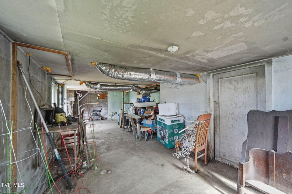 Photo #21: 731 Beechwood Drive