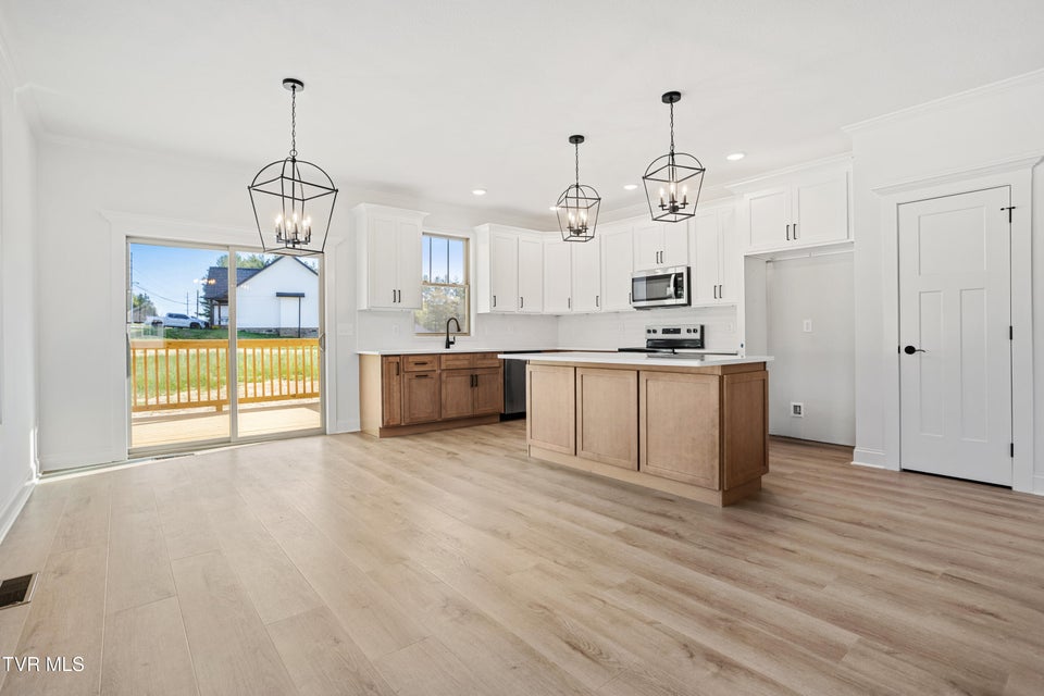 Photo #8: 756 Tavern Hill Road