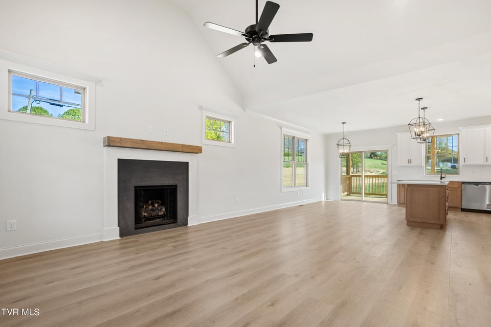 Photo #5: 756 Tavern Hill Road