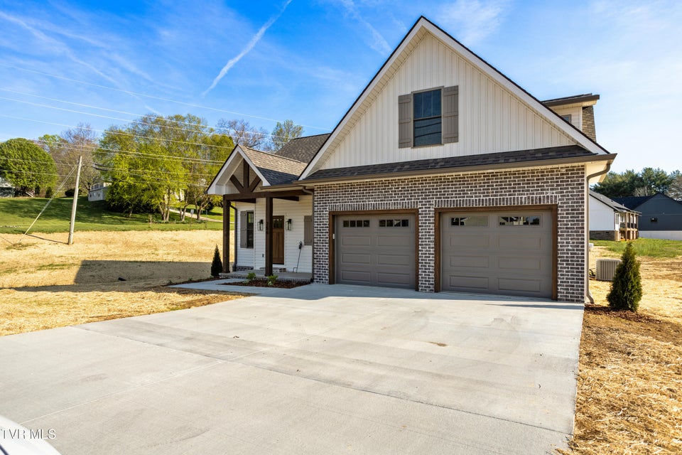 Photo #39: 756 Tavern Hill Road