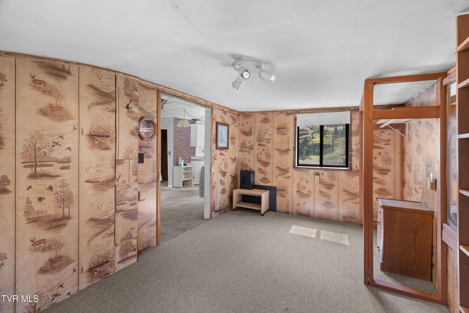 Photo #41: 158 Dalson Road