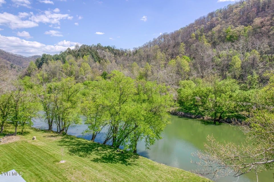 Photo #37: 186 Clinch River Highway