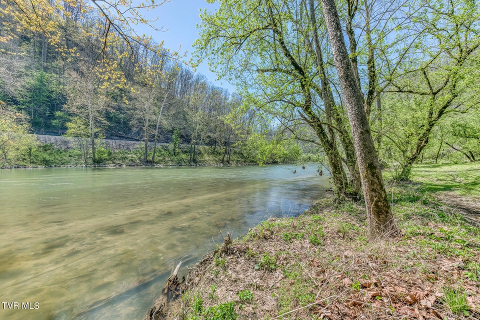Photo #54: 186 Clinch River Highway