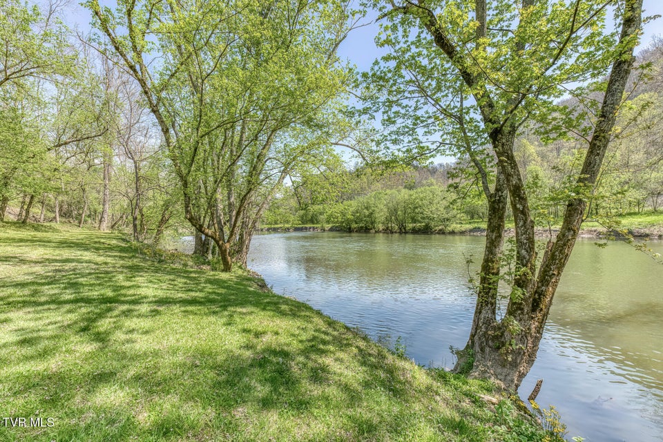 Photo #9: 186 Clinch River Highway