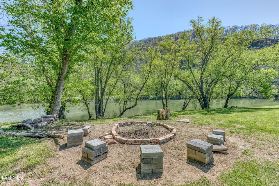 Photo #13: 186 Clinch River Highway