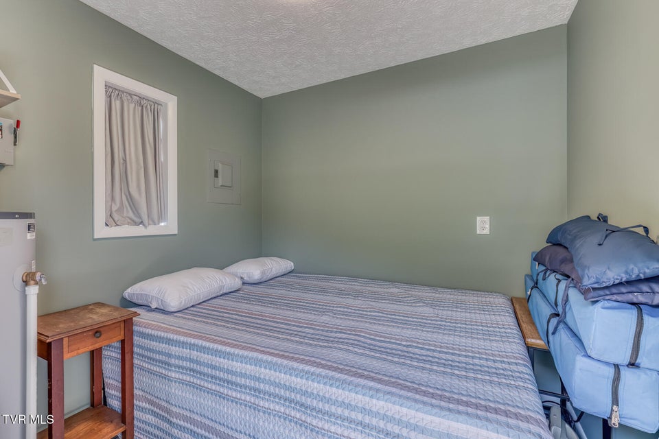 Photo #23: 186 Clinch River Highway