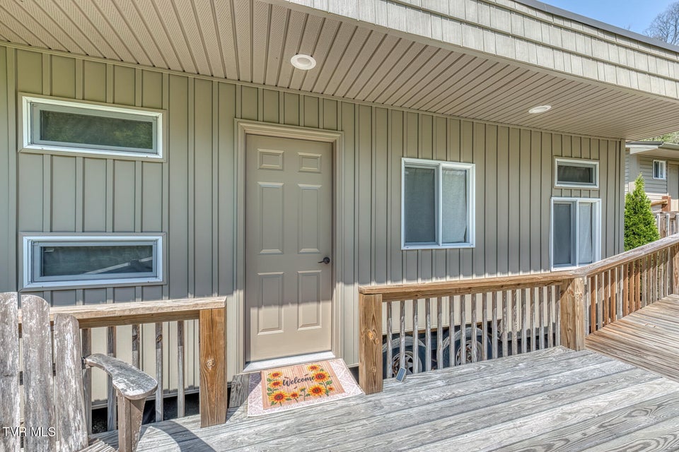 Photo #32: 186 Clinch River Highway