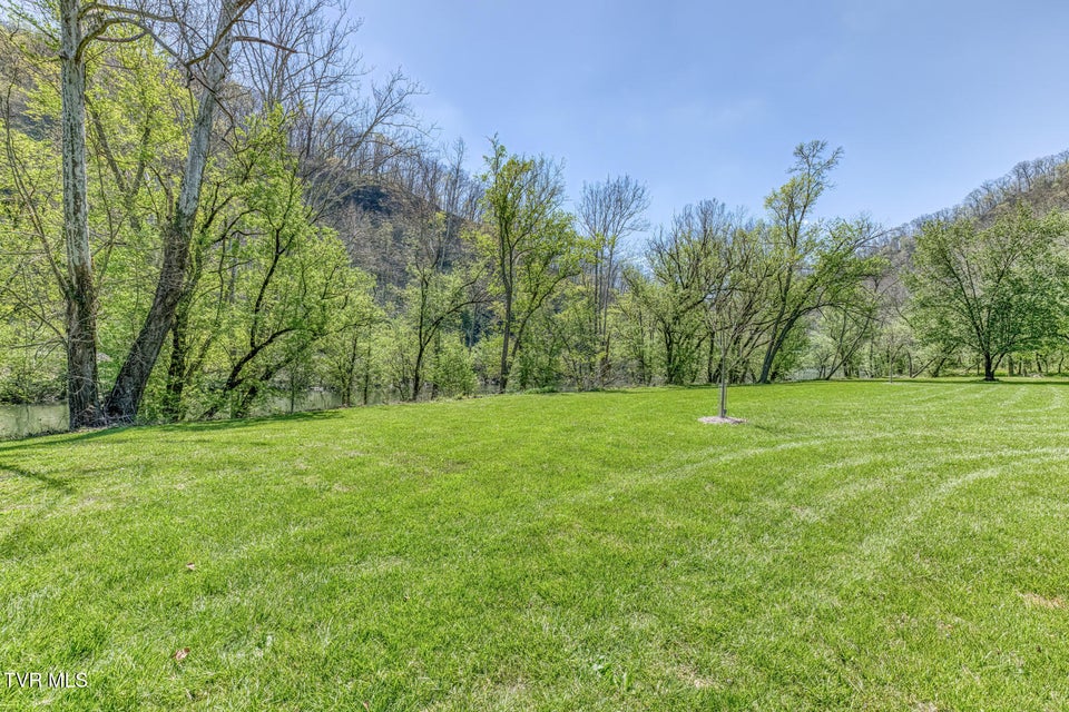 Photo #31: 186 Clinch River Highway