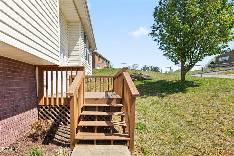 Photo #6: 238 Cedar Valley Boulevard