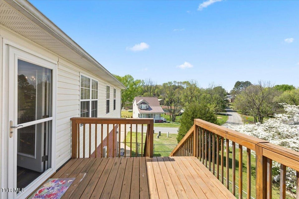 Photo #38: 238 Cedar Valley Boulevard