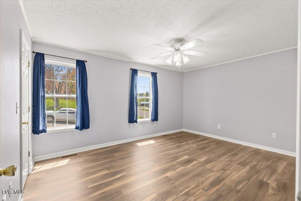 Photo #21: 238 Cedar Valley Boulevard