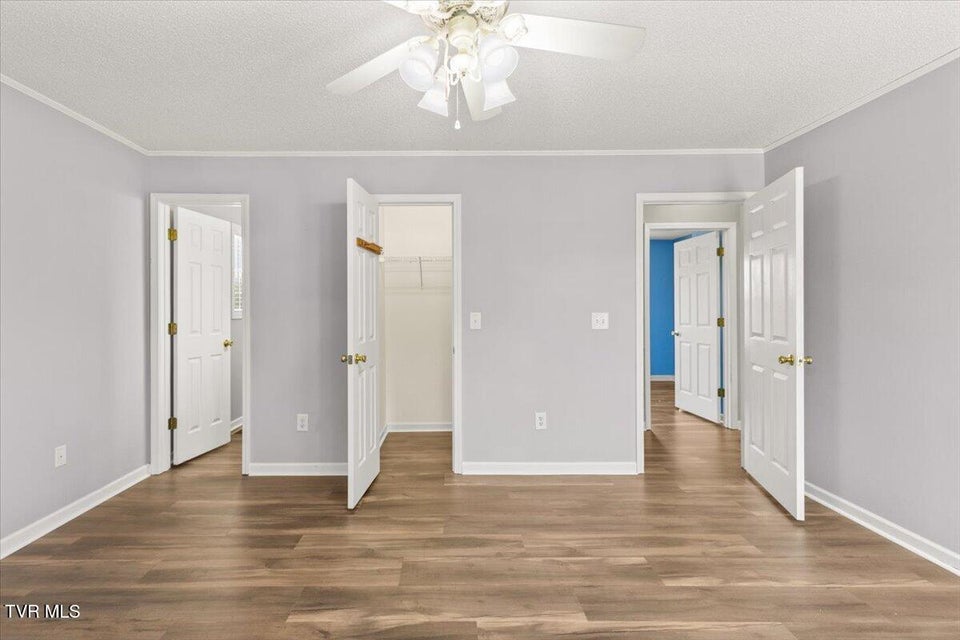 Photo #22: 238 Cedar Valley Boulevard