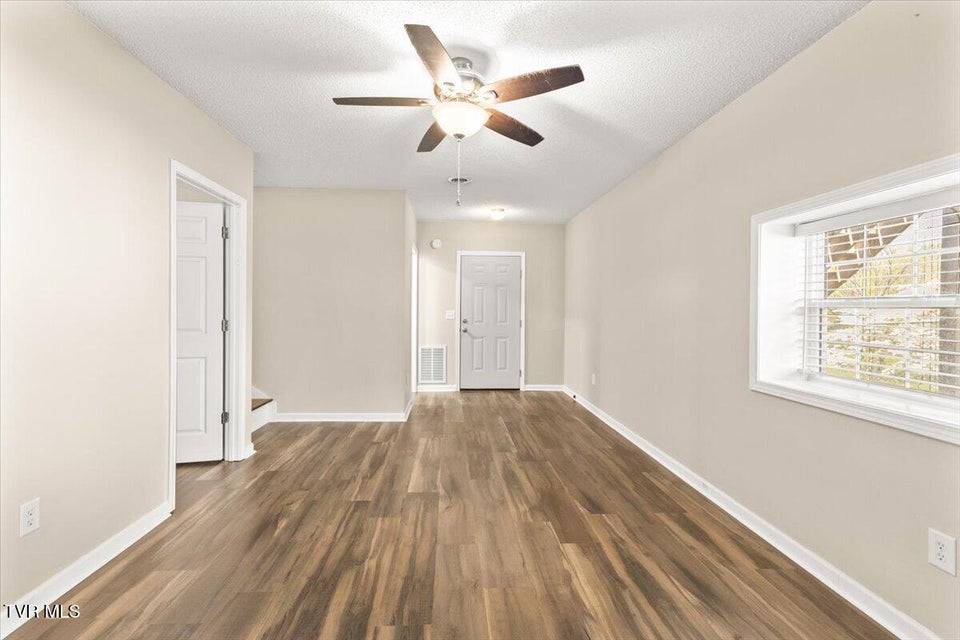 Photo #28: 238 Cedar Valley Boulevard