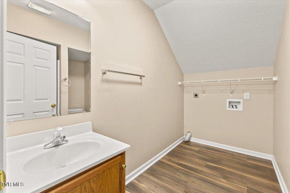 Photo #29: 238 Cedar Valley Boulevard