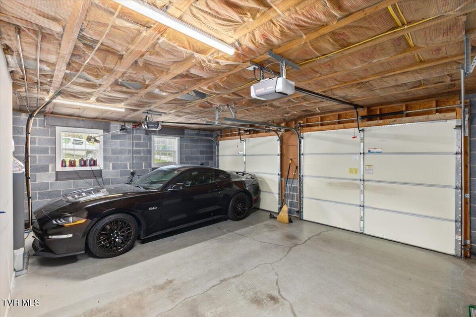 Photo #31: 238 Cedar Valley Boulevard