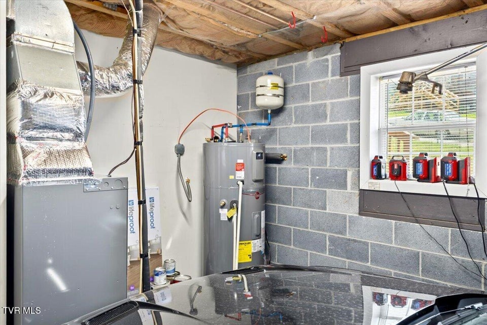 Photo #32: 238 Cedar Valley Boulevard