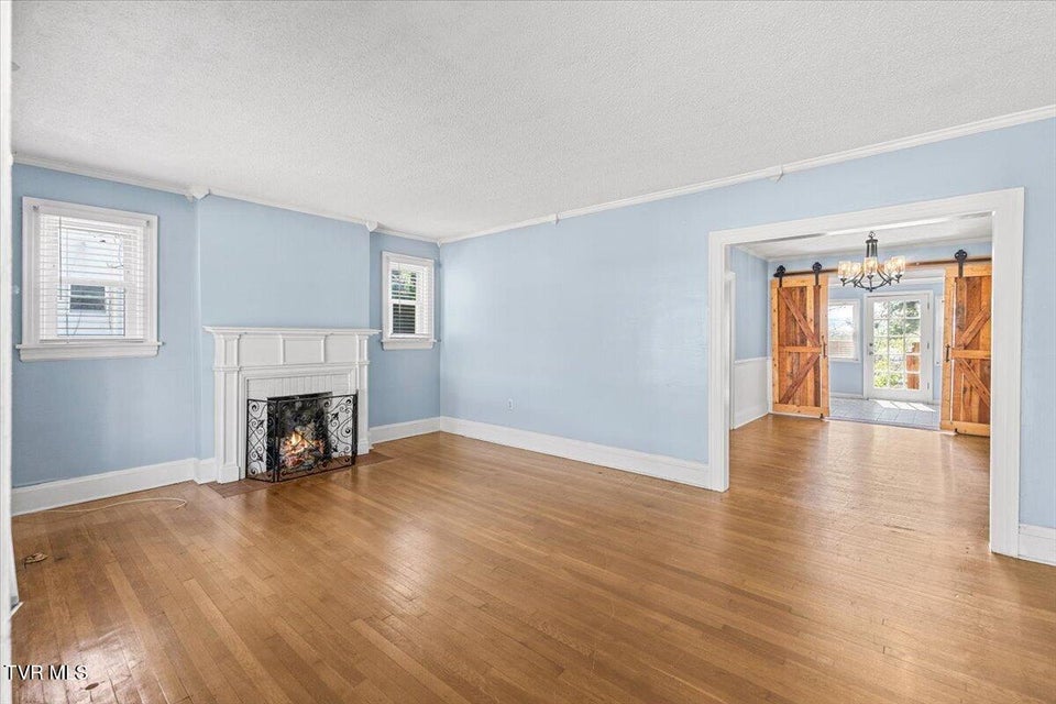 Photo #5: 1068 Prospect Avenue