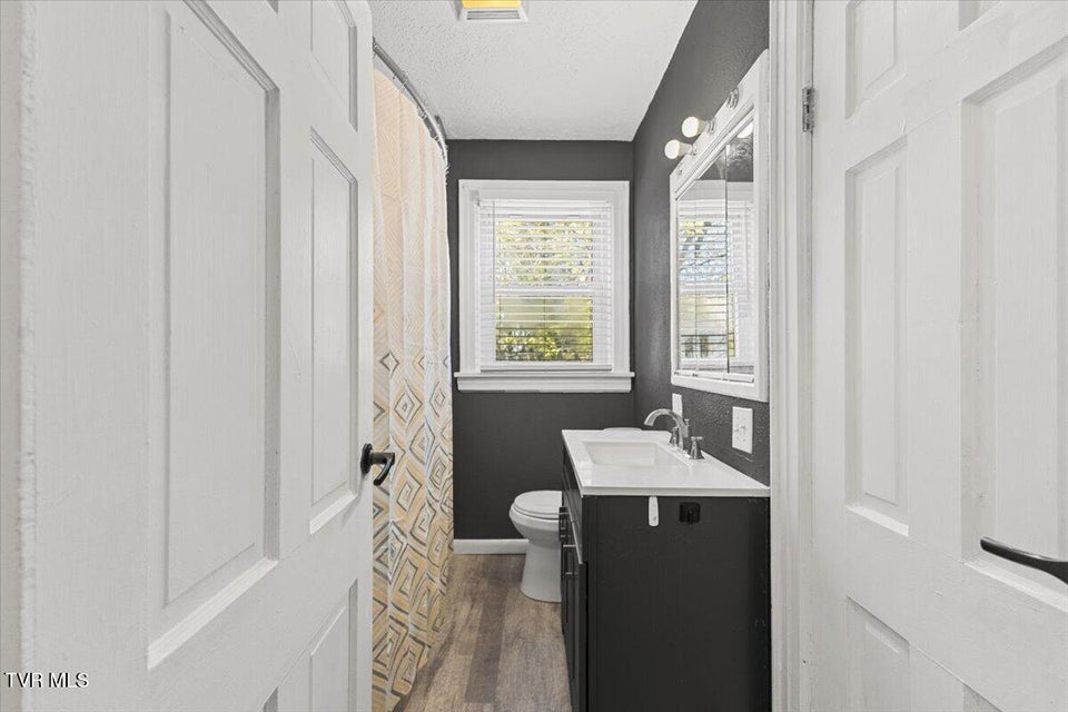 Photo #14: 1068 Prospect Avenue