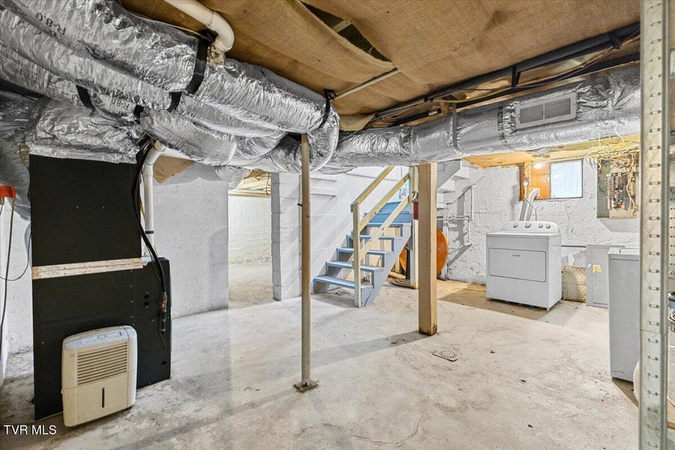 Photo #25: 1068 Prospect Avenue