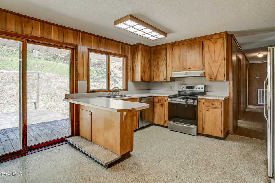 Photo #10: 375 Okolona Drive