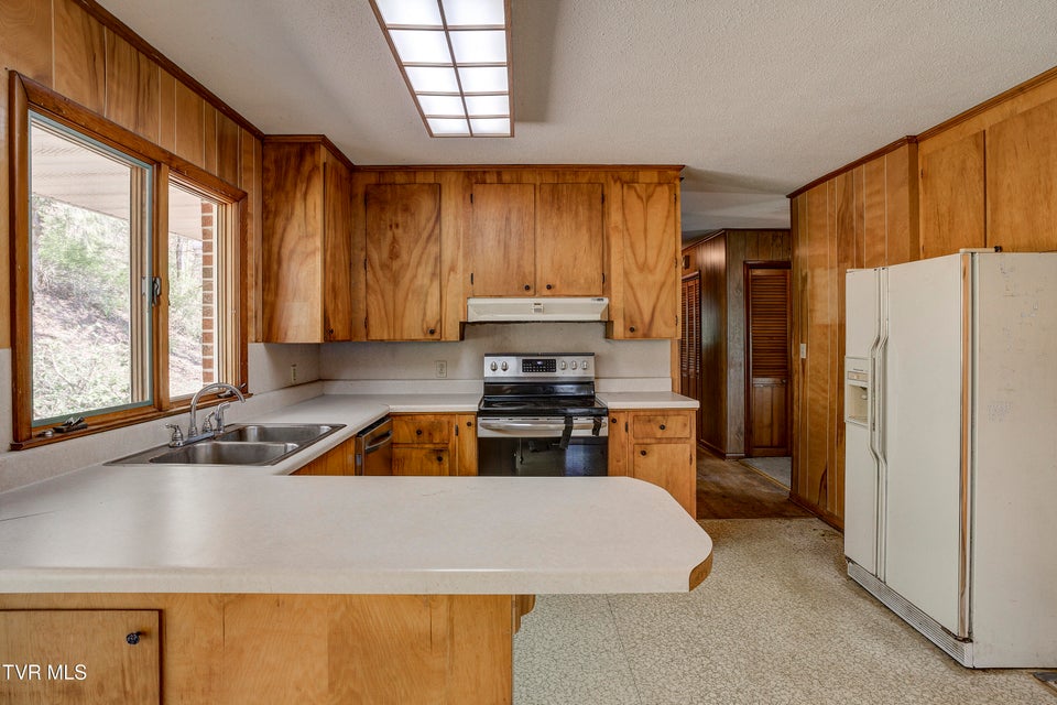 Photo #11: 375 Okolona Drive