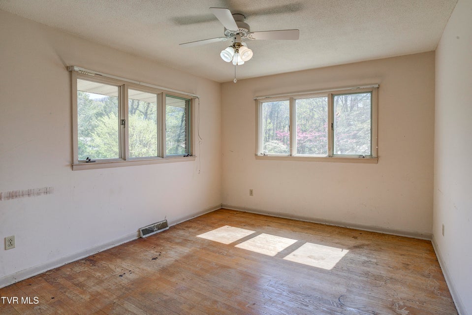 Photo #28: 375 Okolona Drive