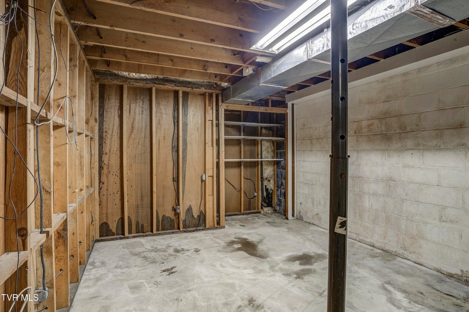 Photo #44: 375 Okolona Drive