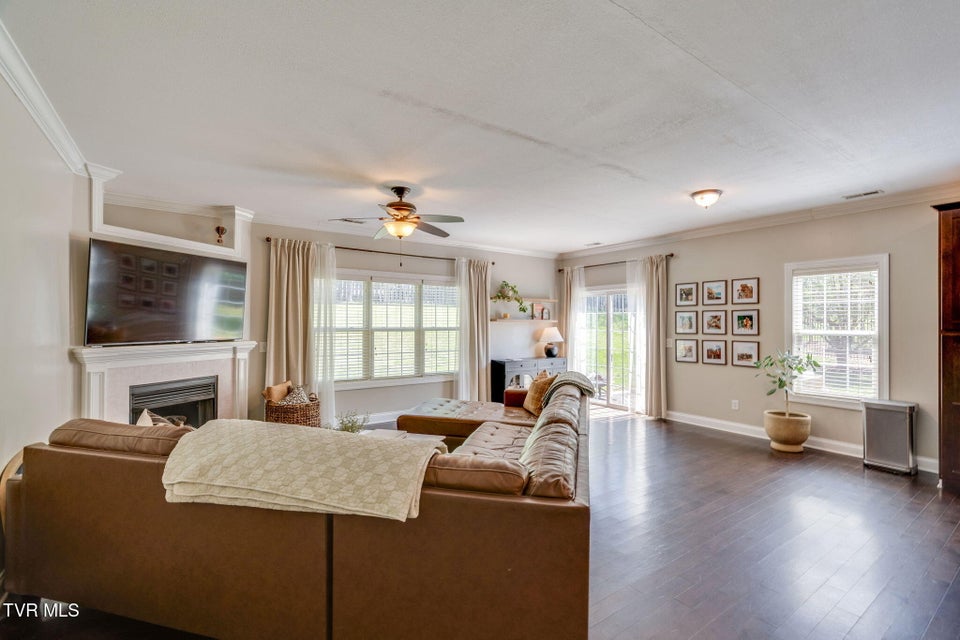 Photo #8: 29 Dunham Circle