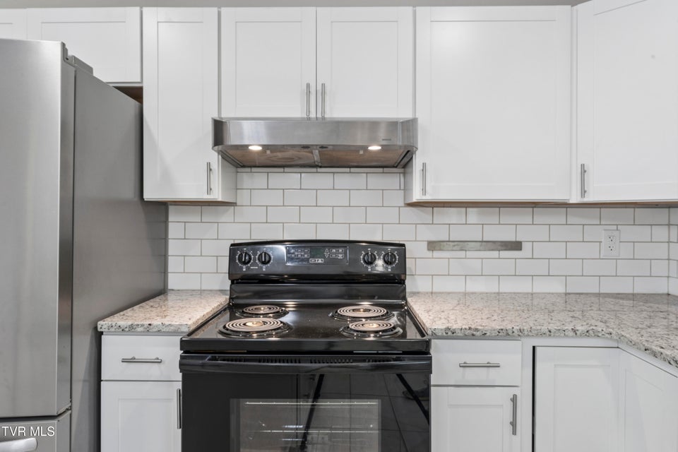 Photo #8: 106 Hasty Boulevard