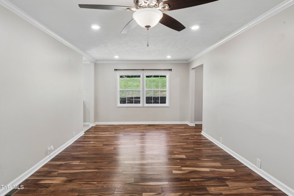 Photo #15: 106 Hasty Boulevard