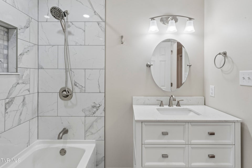 Photo #19: 106 Hasty Boulevard