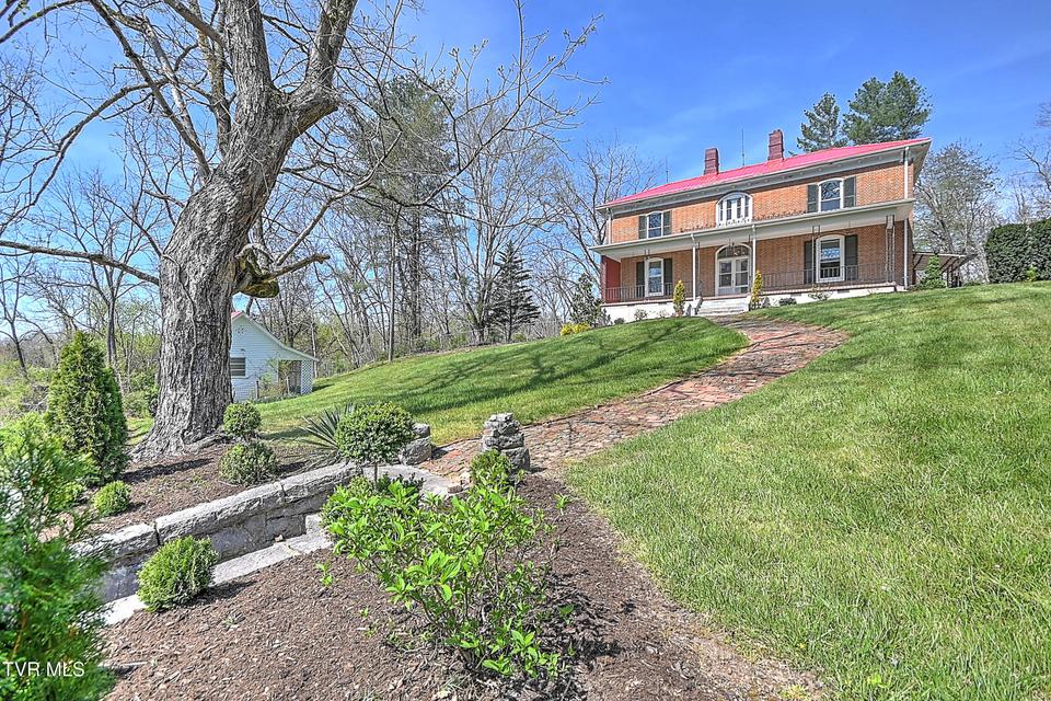 Photo #4: 2061 King College Road