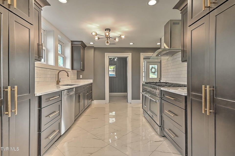 Photo #29: 2061 King College Road