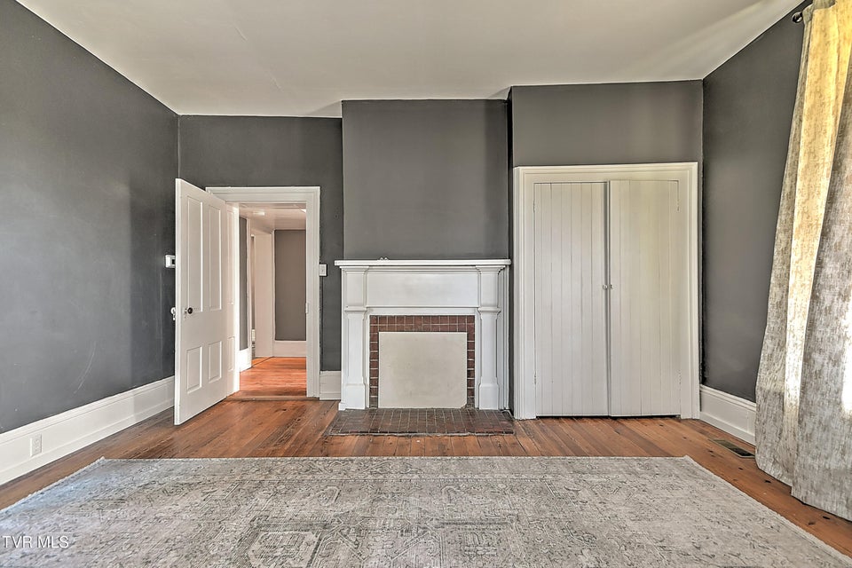 Photo #33: 2061 King College Road