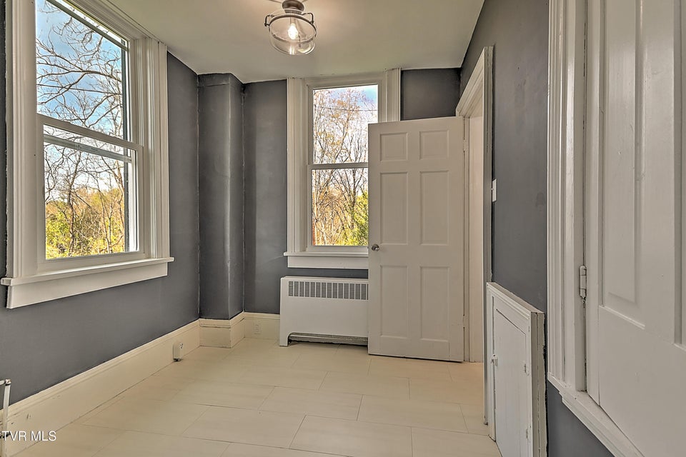 Photo #35: 2061 King College Road