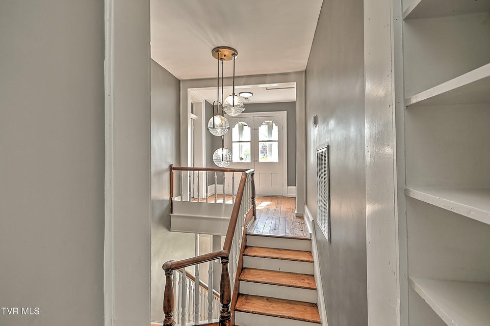 Photo #40: 2061 King College Road