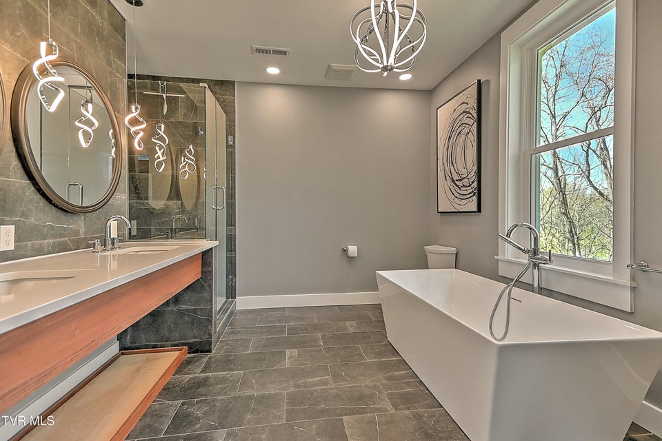 Photo #48: 2061 King College Road