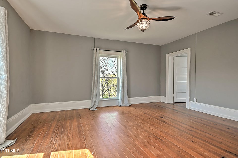 Photo #63: 2061 King College Road