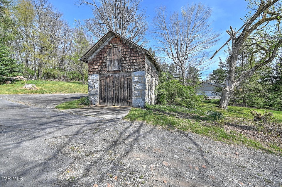 Photo #64: 2061 King College Road