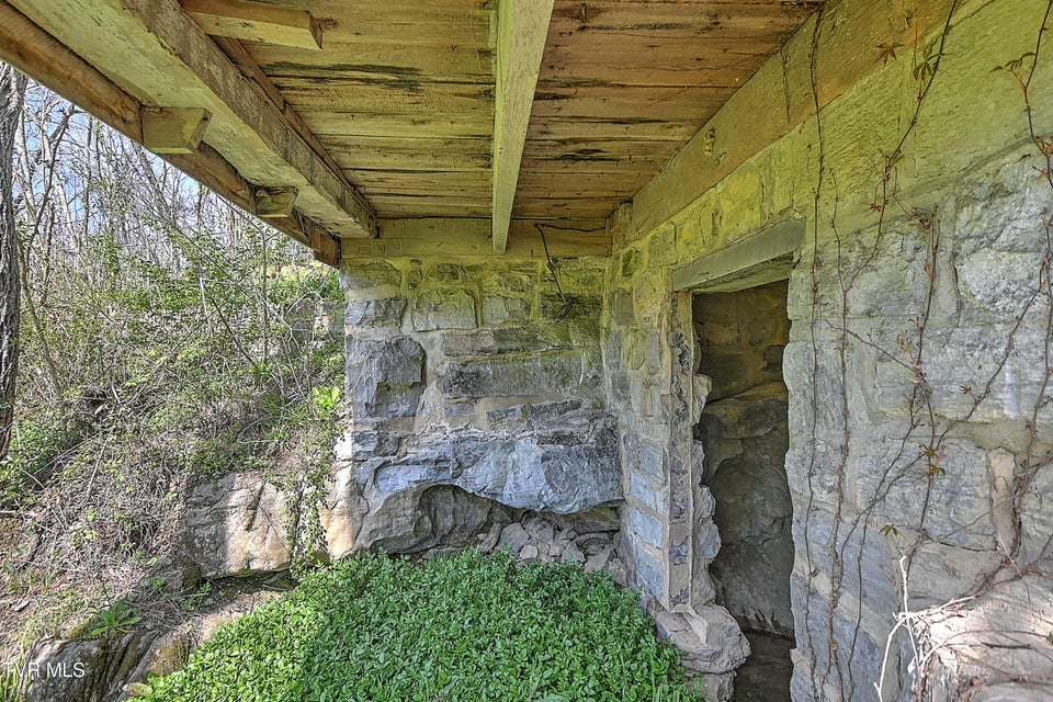 Photo #75: 2061 King College Road