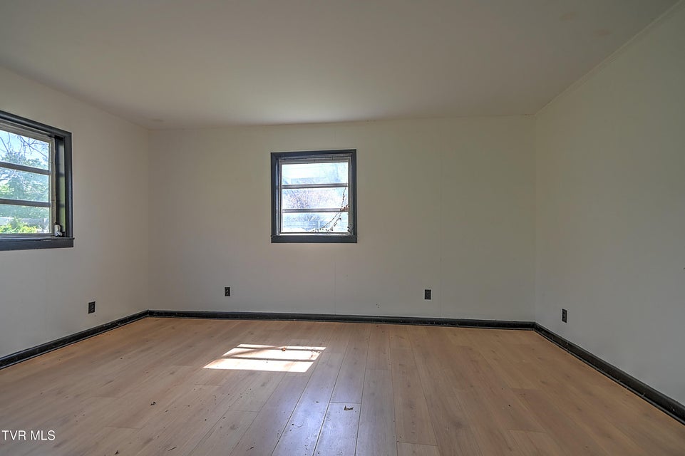 Photo #77: 2061 King College Road