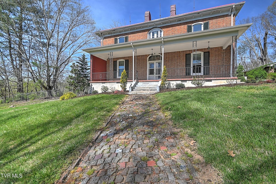 Photo #80: 2061 King College Road