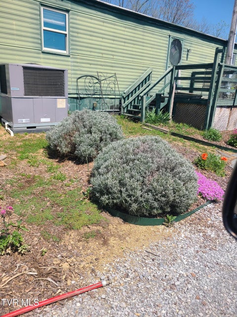 Photo #49: 701 Doc Hawkins Road