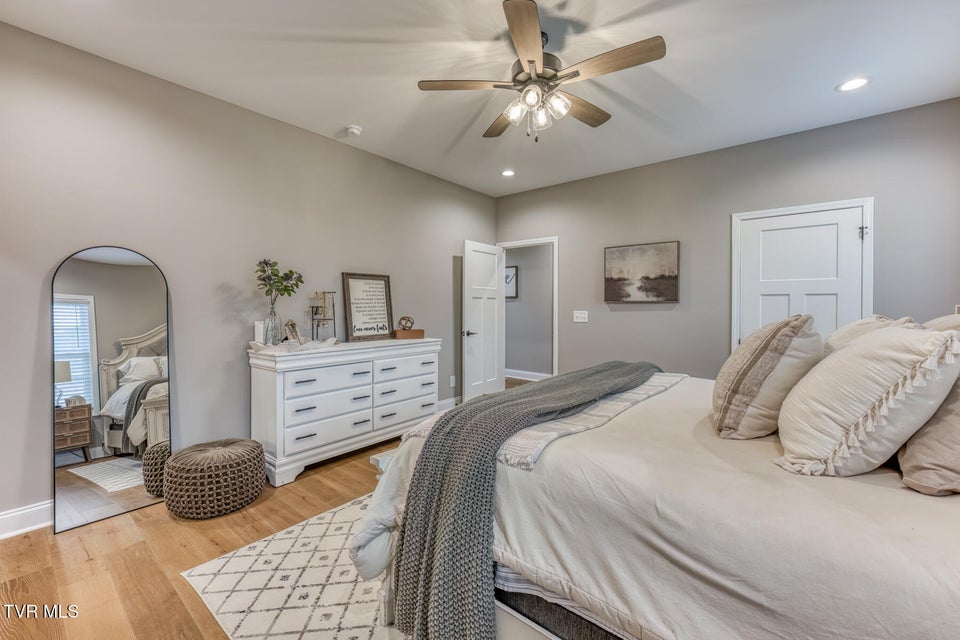 Photo #26: 179 Tanners Cove