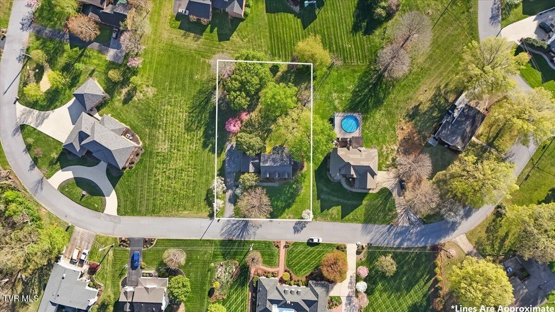 Photo #6: 1857 Greenbriar Circle