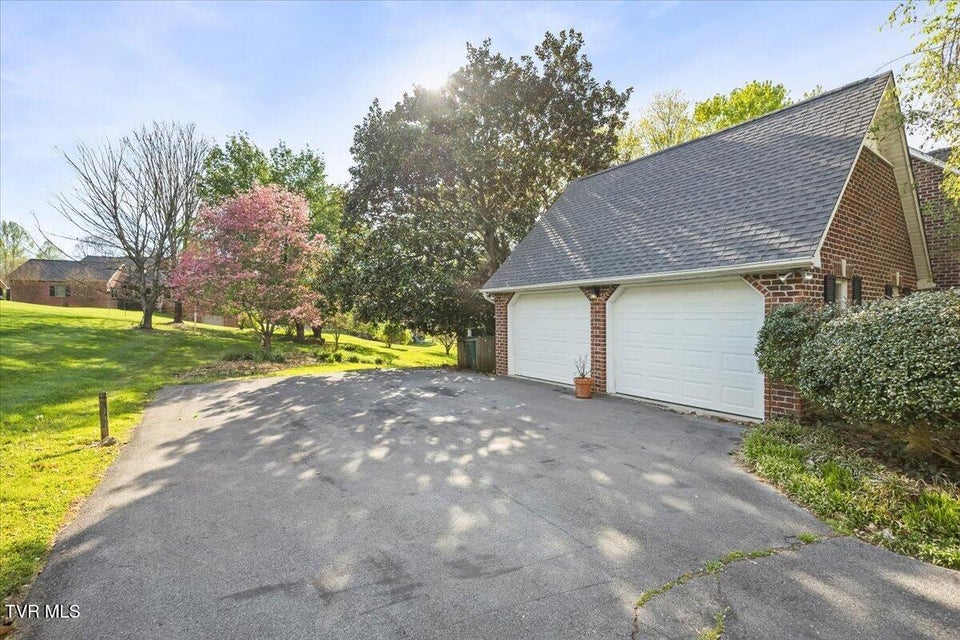 Photo #19: 1857 Greenbriar Circle